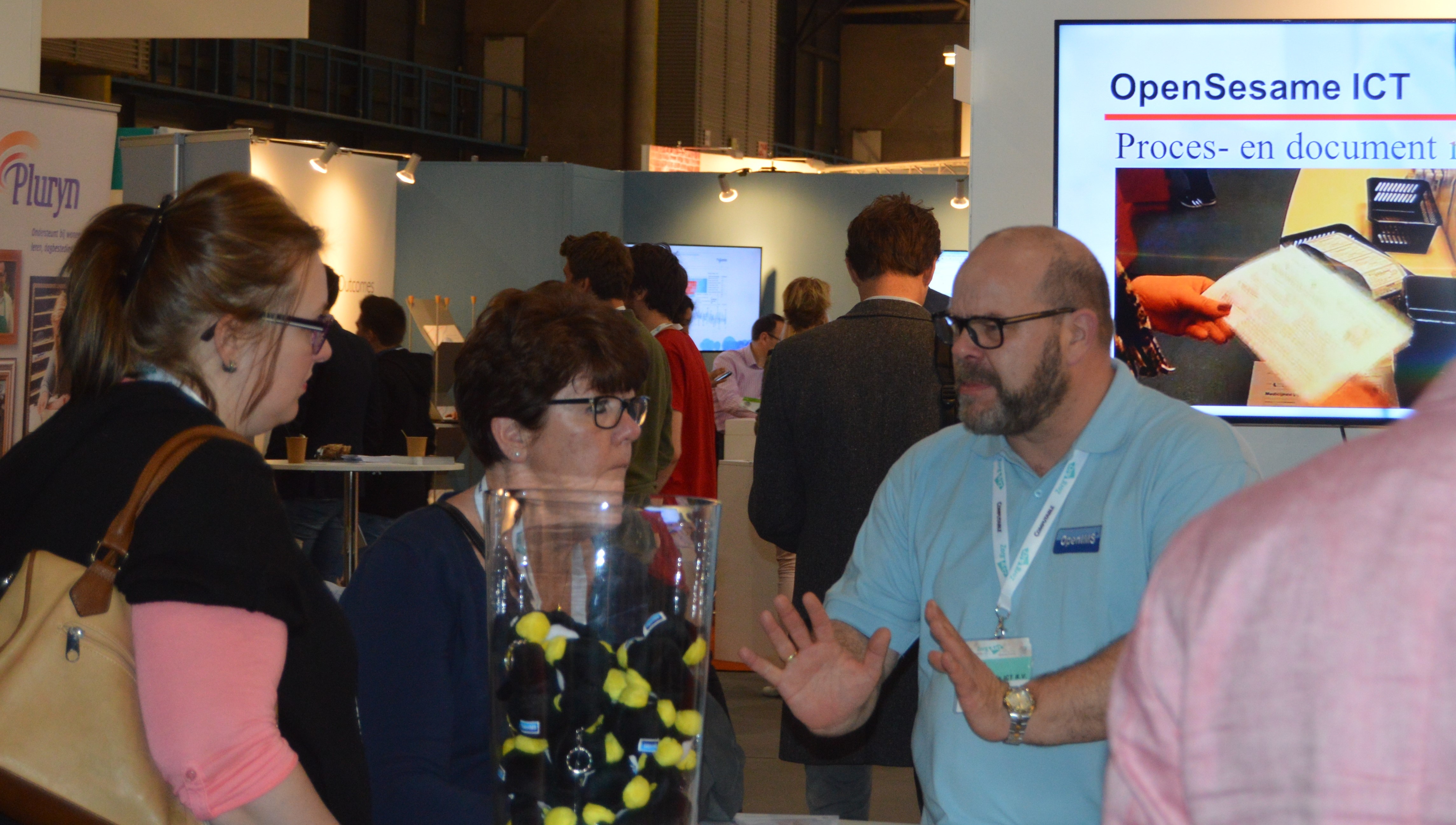 stand_4578 stand_4578